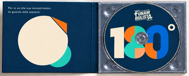 Simulación del digipack abierto con CD y espacio geométrico para una dedicatoria
